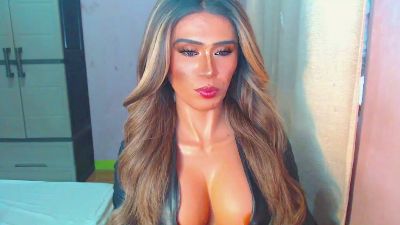 lustyscarlette live cam on Cam4
