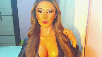 lustyscarlette live cam on Cam4