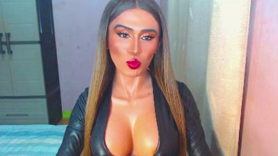 lustyscarlette live cam on Cam4