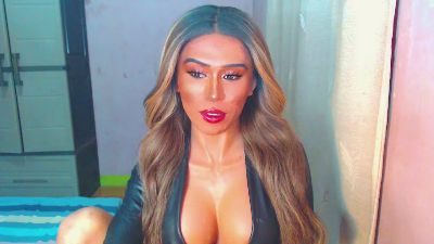 lustyscarlette live cam on Cam4