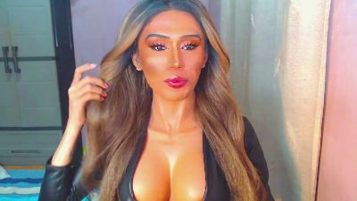 lustyscarlette live cam on Cam4