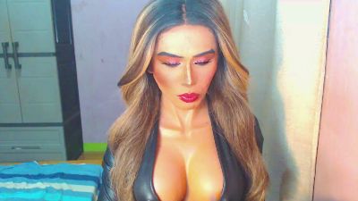 lustyscarlette live cam on Cam4