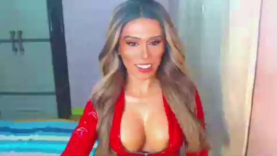 lustyscarlette live cam on Cam4