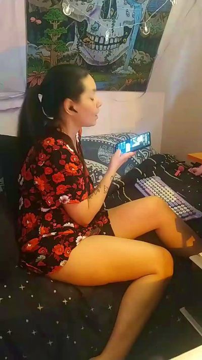 luthien420_ live cam on Cam4