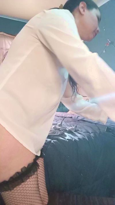 luthien420_ live cam on Cam4