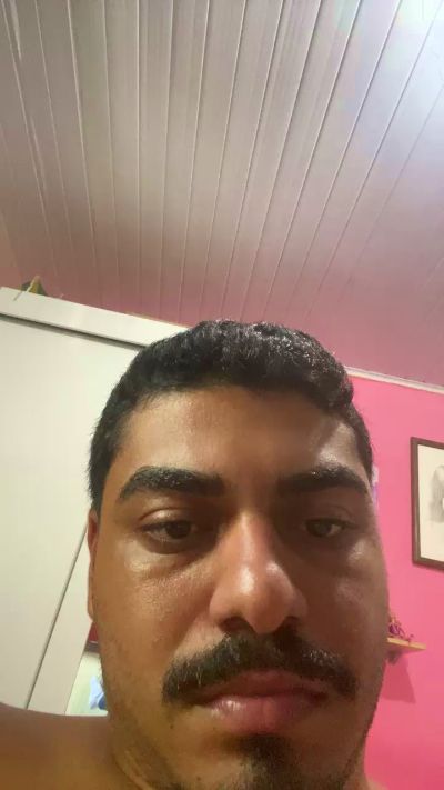 luxuryjared live cam on Cam4