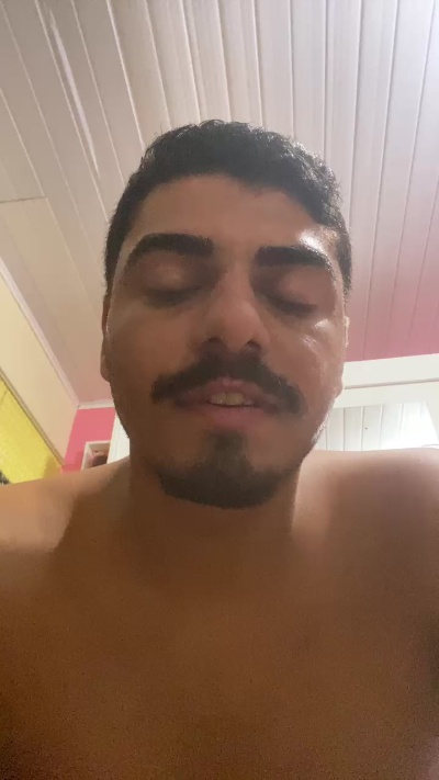 luxuryjared live cam on Cam4