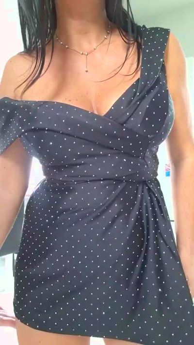 luxxe25 live cam on Cam4