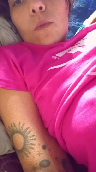 luzzalazzar3 live cam on Cam4