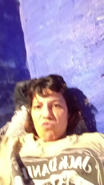 luzzalazzar3 live cam on Cam4