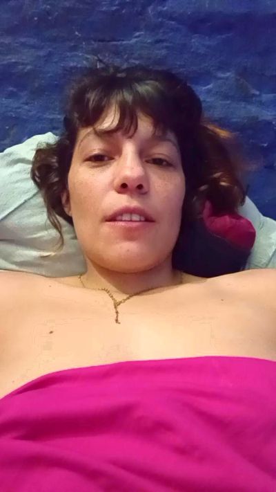 luzzalazzar3 live cam on Cam4