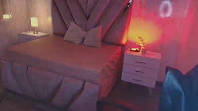 lya_nekko live cam on Cam4
