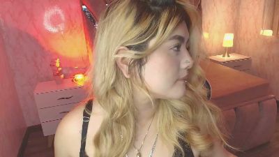 lya_nekko live cam on Cam4