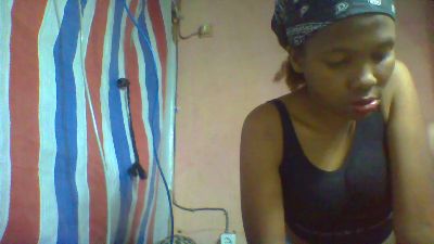 lydia9794 live cam on Cam4