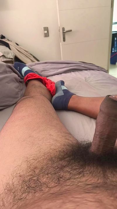 lynux live cam on Cam4