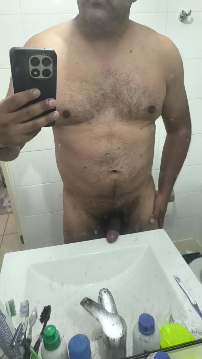lynux live cam on Cam4