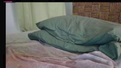 m54whrdn2 live cam on Cam4