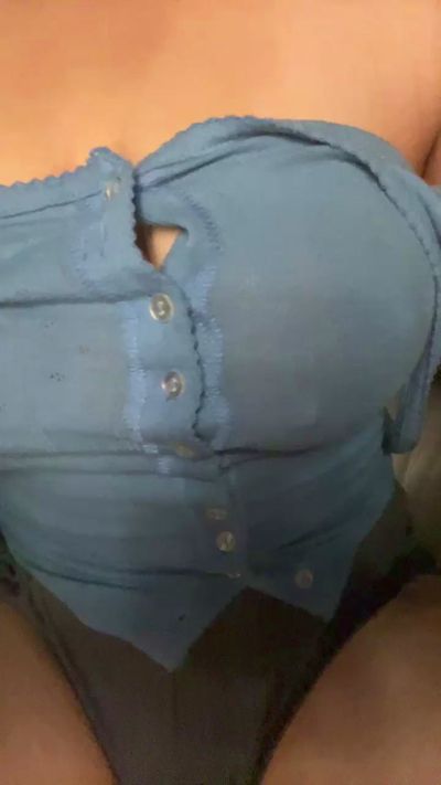 mabellegirl live cam on Cam4