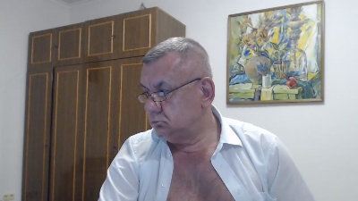 machomale3 live cam on Cam4