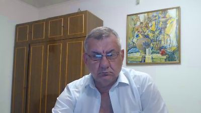 machomale3 live cam on Cam4