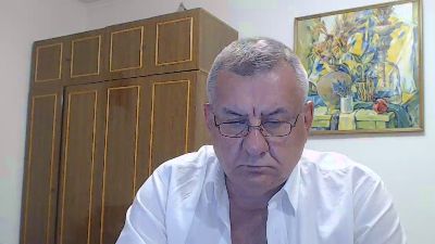 machomale3 live cam on Cam4