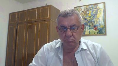 machomale3 live cam on Cam4