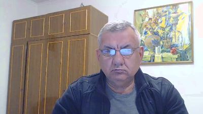 machomale3 live cam on Cam4
