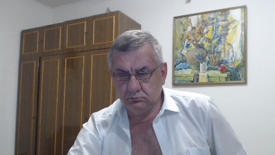 machomale3 live cam on Cam4