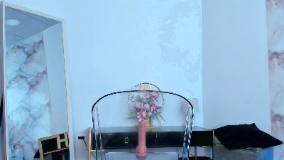 maddyluxe live cam on Cam4