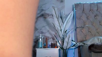 maddyluxe live cam on Cam4