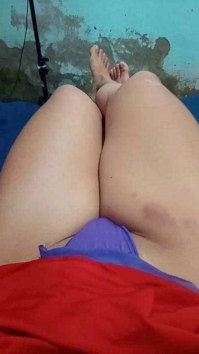 madelicia9 live cam on Cam4