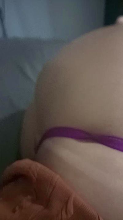 madelicia9 live cam on Cam4