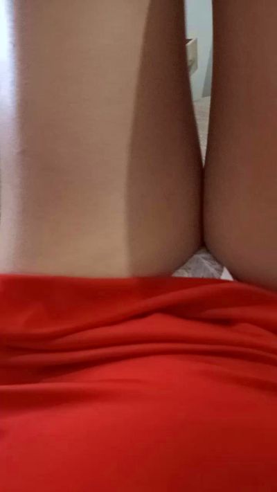 madelicia9 live cam on Cam4