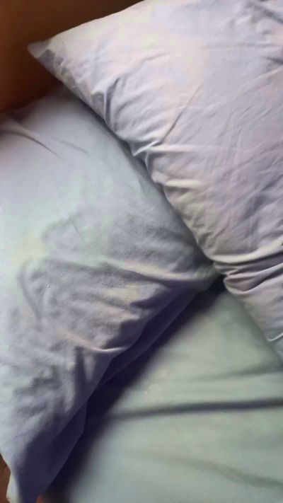 madha_hot live cam on Cam4
