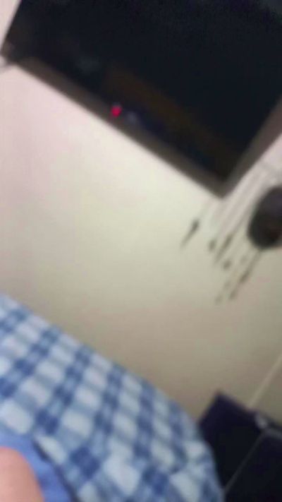 madha_hot live cam on Cam4