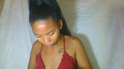 maellah1 live cam on Cam4