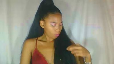 maellah1 live cam on Cam4