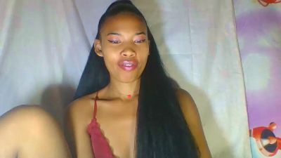 maellah1 live cam on Cam4