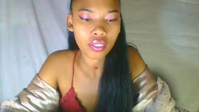 maellah1 live cam on Cam4