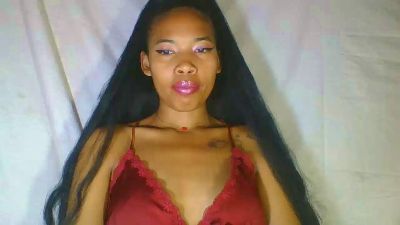 maellah1 live cam on Cam4