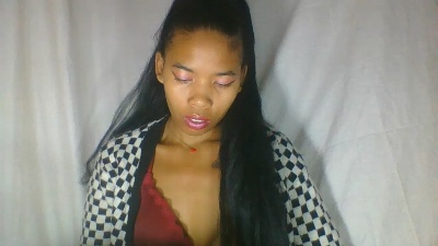 maellah1 live cam on Cam4