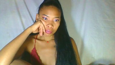 maellah1 live cam on Cam4