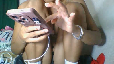 maellah1 live cam on Cam4