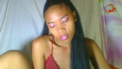 maellah1 live cam on Cam4