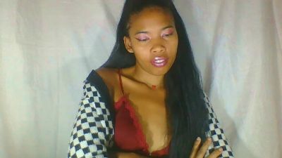 maellah1 live cam on Cam4