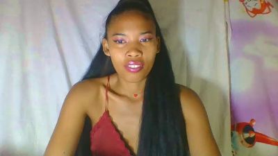 maellah1 live cam on Cam4