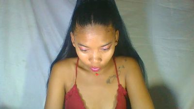 maellah1 live cam on Cam4