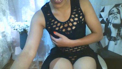 maelys19 live cam on Cam4