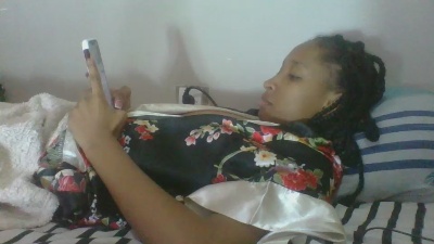 maeva61 live cam on Cam4