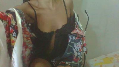 maeva61 live cam on Cam4